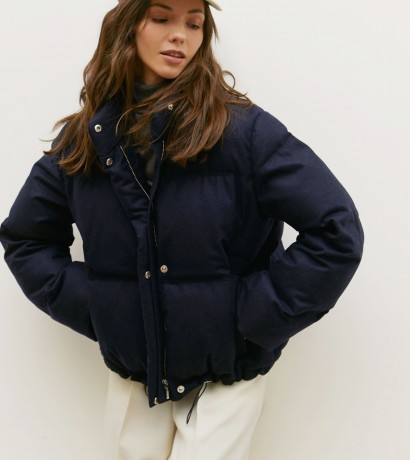 Шерстяной пуховик синий