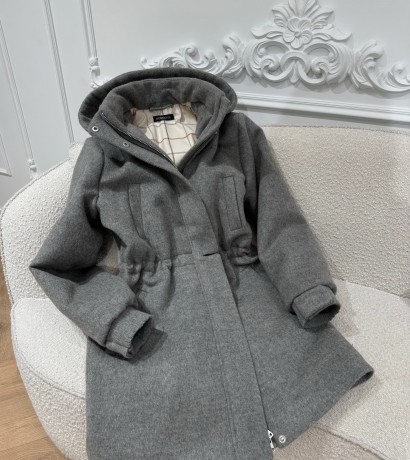 Grey cashmere parka with a wool lining